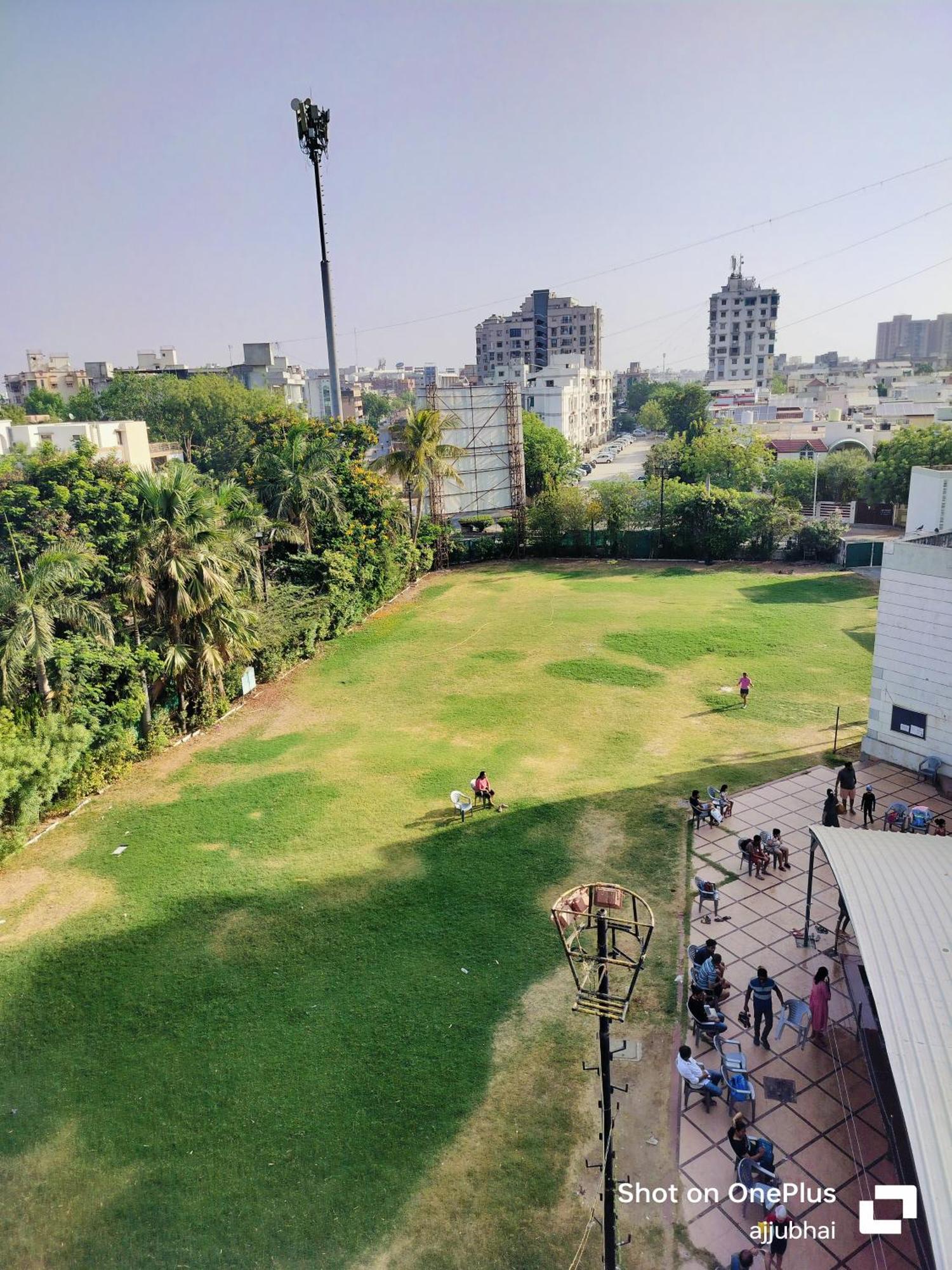 Hotel Sun N Step Club Ahmedabad Exteriör bild